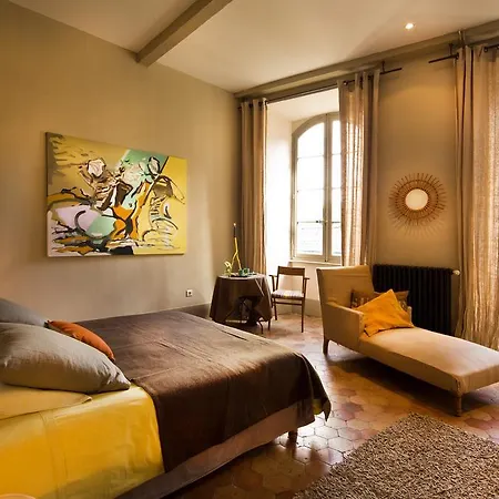 Bed & Breakfast Le Chateau D'uzer
