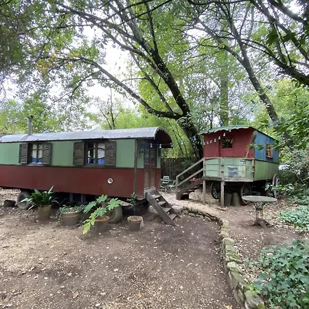 Le Chateau D'uzer Couette-café Uzer (Ardeche)