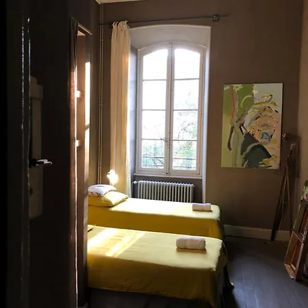 Le Chateau D'uzer Couette-café