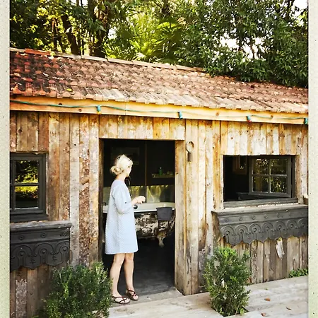 Le Chateau D'uzer Couette-café