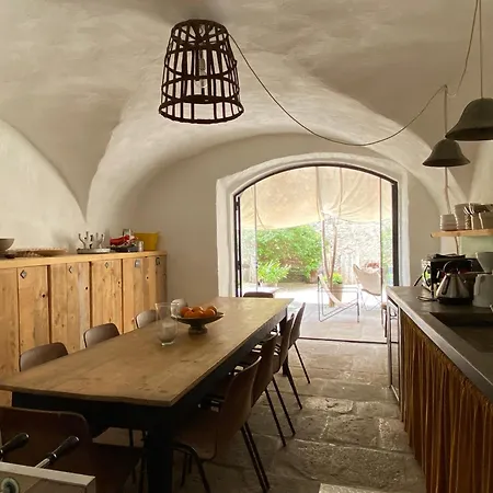 Le Château D'uzer 4*