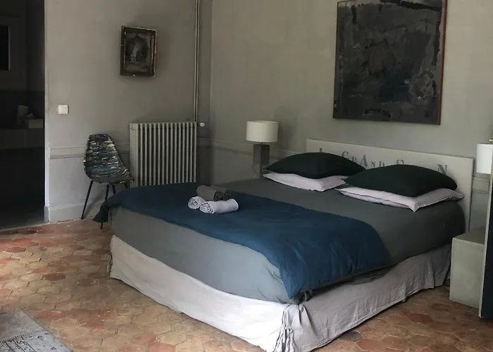 Le Chateau D'uzer 4*