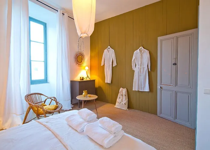 Le Chateau D'uzer 4* Uzer (Ardeche)